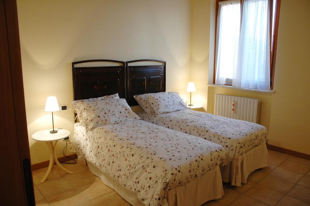 Agriturismo Al Barco Sommacampagna Oda fotoğraf